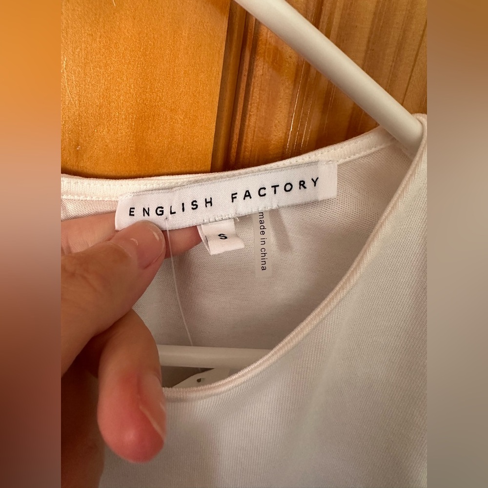 NWT English Factory Elegant White Puff Sleeve Top - Picture 6 of 8